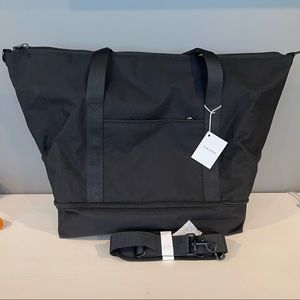 Lo & Sons Catalina Deluxe Large Weekender Bag (Black)